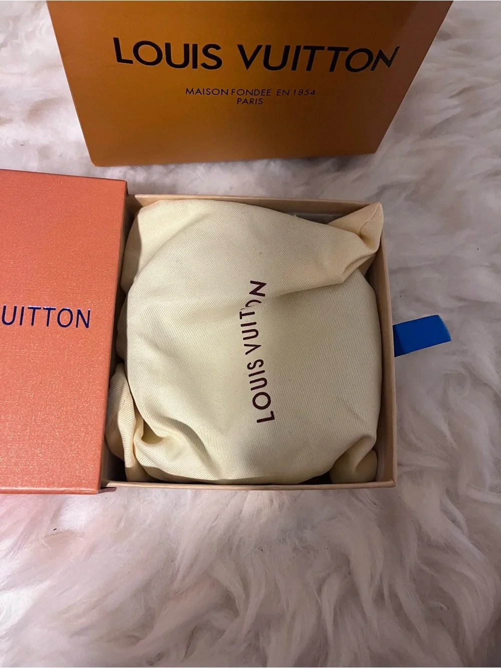Louis Vuitton Black Leather Belt with Branded Card